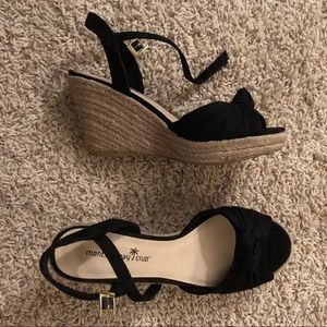 NEVER WORN Black Wedges Size 8